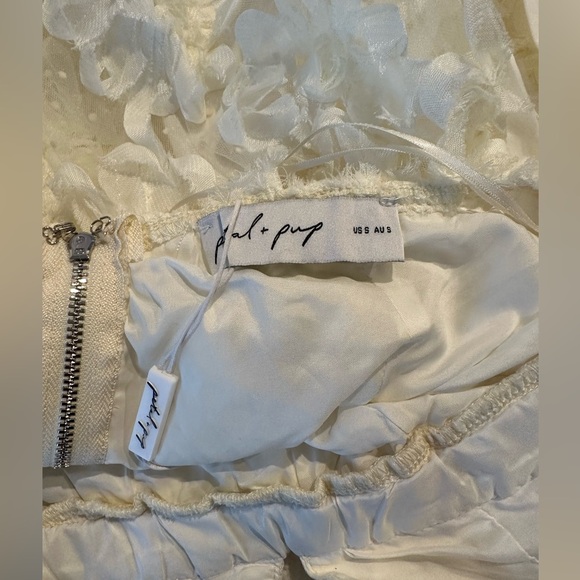 Petal & Pup Atti Floral Appliqué Minidress - Picture 7 of 10